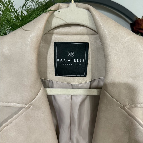 Bagatelle Cream faux Leather Jacket for Women size xs - Picture 4 of 8